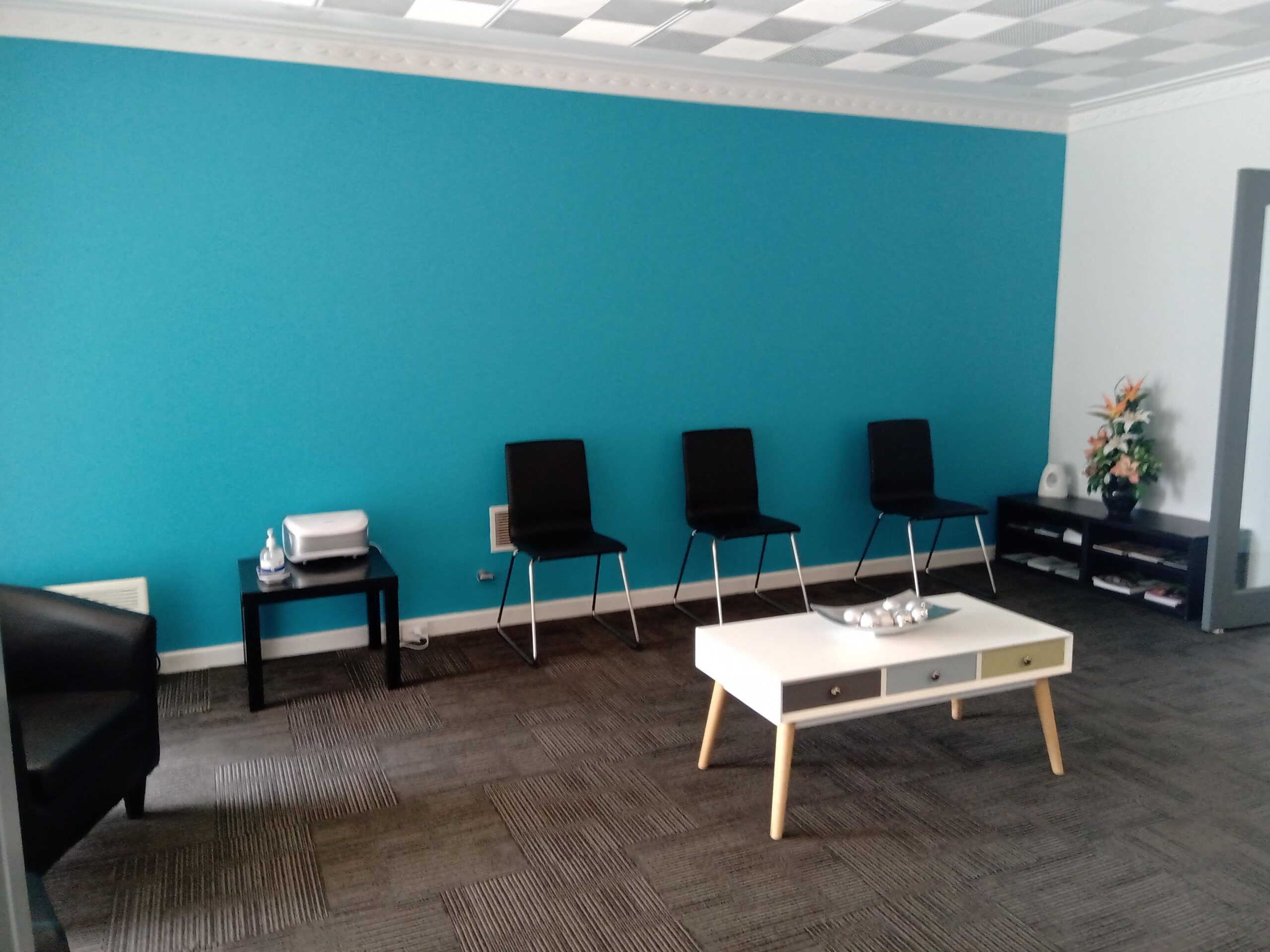 Photo of the waiting room